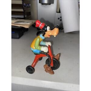 Vintage 1977 Disney Goofy on Tricycle Toy Gabriel Industries Inc. Good Condition